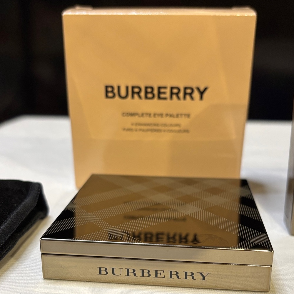 Burberry Complete Eye Palette 02 Mocha - Picture 5 of 10